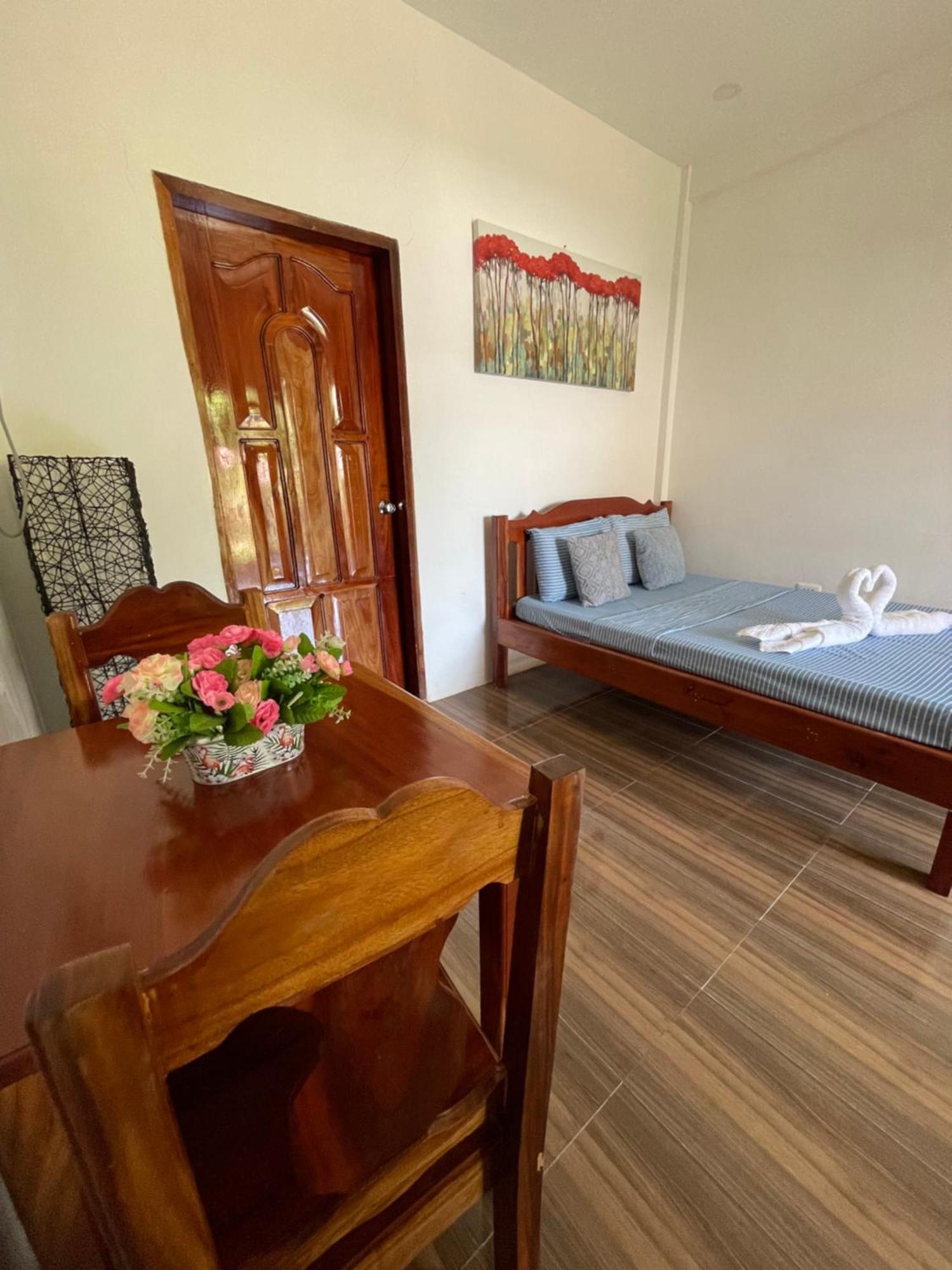 Room 2 Deluxe Fuego Island Guest House By Fuego Island Private Resorts San Juan  Luaran gambar